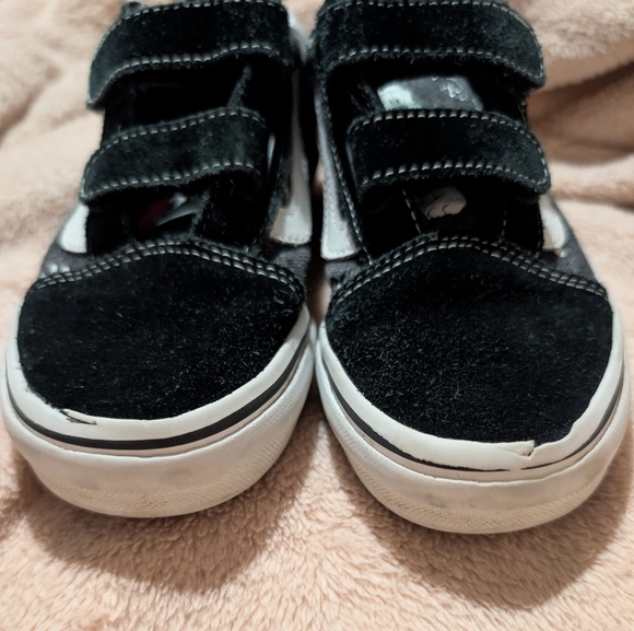 Vans X Disney Old Skool Micky Mouse and Friends Disney100 Collection - Picture 7 of 11